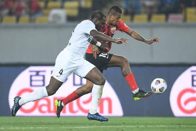  哈曼批评多特战术单一缺乏创造力  